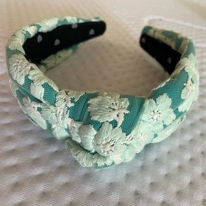 Lele sadoughi floral